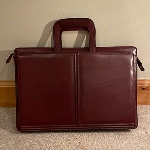 Elegant Men’s or Women’s Burgundy Leather Briefcase